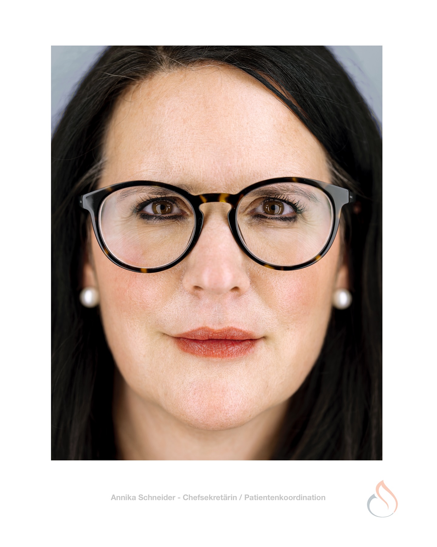 💐HAPPY BIRTHDAY ANNIKA🎉Today we celebrate our dear Annika - our Queen of Office & Patient Coordination.🥳Thank you for being there for us every day with so much heart, structure and your warm soul.we wish you lots of love, happiness and a wonderful day. 🤍🎂✨