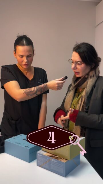 🎁 Door 4 – Gift guide with @dalton_marine_cosmetics ✨DALTON kits, cute caps and little skincare highlights... perfect for everyone we love. And you can win these sets, each with one of our great caps, in our charity raffle! 💖All proceeds go to the girls' shelter and our boss will double every donation.Christmas feels even better when you do good. ✨(You can get your tickets from us on site, or for those who can't come to us, we have set up a PayPal link. Take a screenshot of it and send it to us as a DM.)https://www.paypal.com/donate?campaign_id=UH8KK96EVTSM4