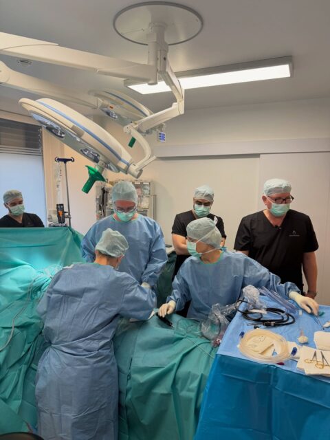Ein Blick zurück auf unseren April 🌼 Von OP, Beratungen bis Alltag – ein kleiner Rückblick auf die letzten Wochen. #noahklinik #recap #april #plastischechirurgie #ästhetischechirugie