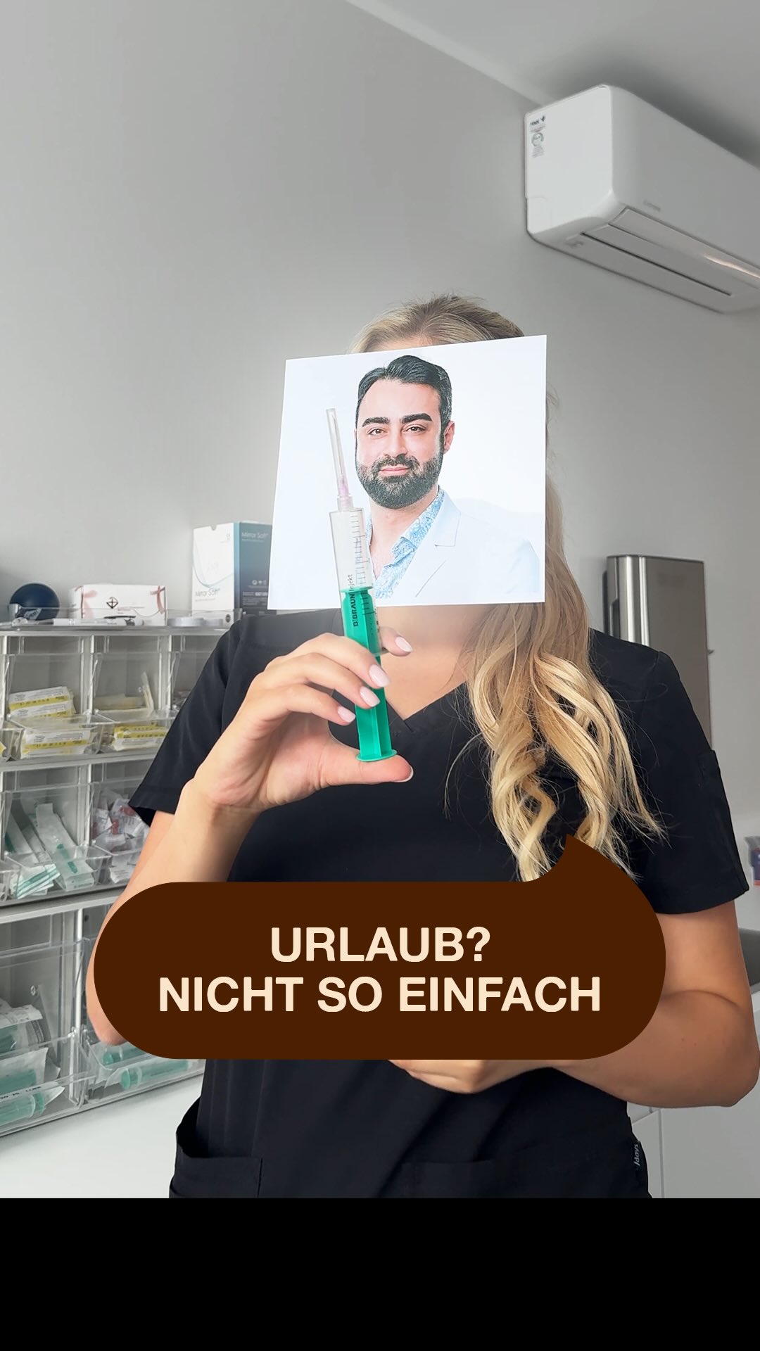 Während @alsyouri auf Fortbildung in Barcelona ist. 😄 #noahklinik #plastischechirurgie #ästhetischechirurgie #funny #behindscenes