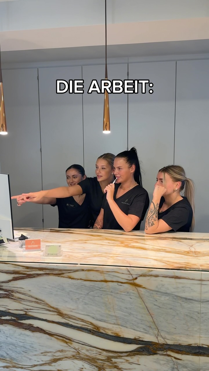 Teamwork makes the dream work 🤝😂
#noahklinik #plastischechirurgie #behindthescenes #ästhetischechirurgie #funny